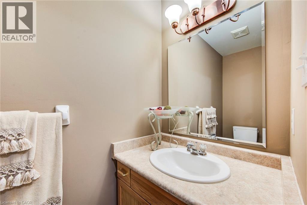 233 Cotton Grass Street, Kitchener, Ontario  N2E 4A5 - Photo 6 - 40787369