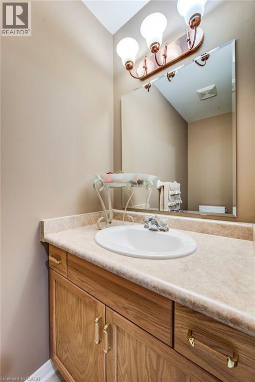 233 Cotton Grass Street, Kitchener, Ontario  N2E 4A5 - Photo 7 - 40787369