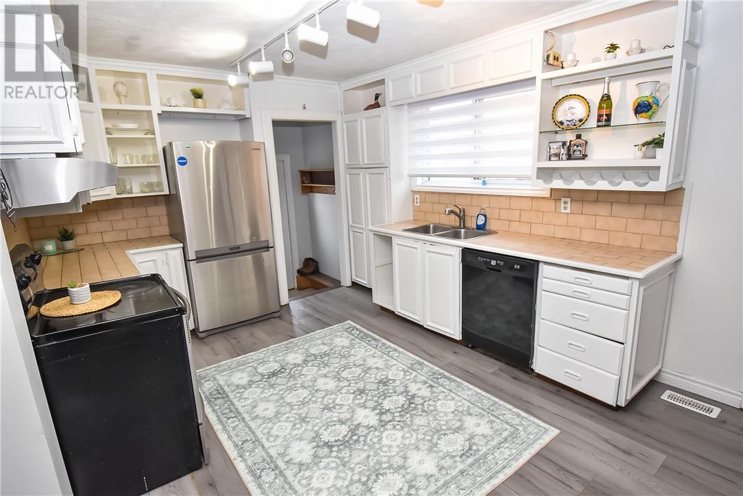 240 Leroux Street, Chelmsford, Ontario P0M 1L0 - Photo 11 - 2125643