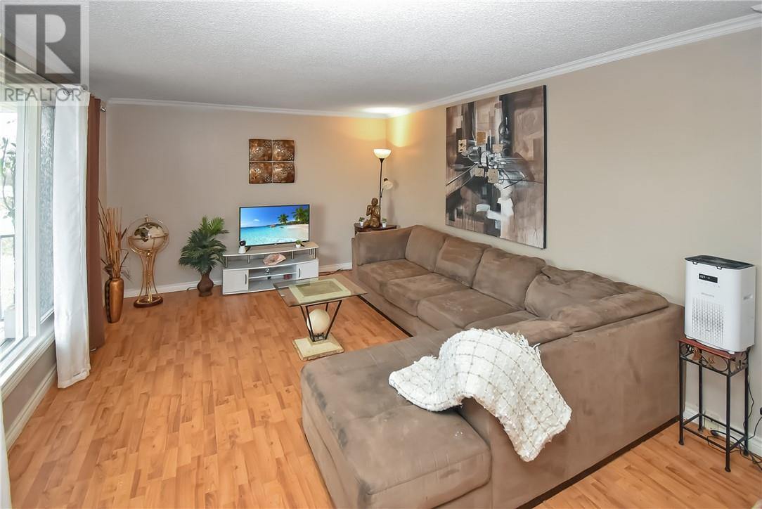 240 Leroux Street, Chelmsford, Ontario P0M 1L0 - Photo 9 - 2125643