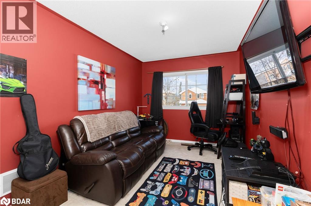 13 Kate Aitken Crescent, New Tecumseth, Ontario  L0G 1A0 - Photo 12 - 40788020