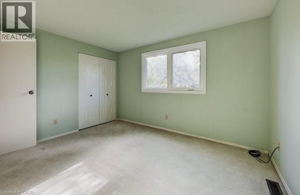 14 Broadview Court, Kitchener, Ontario  N2A 2X8 - Photo 32 - 40784767