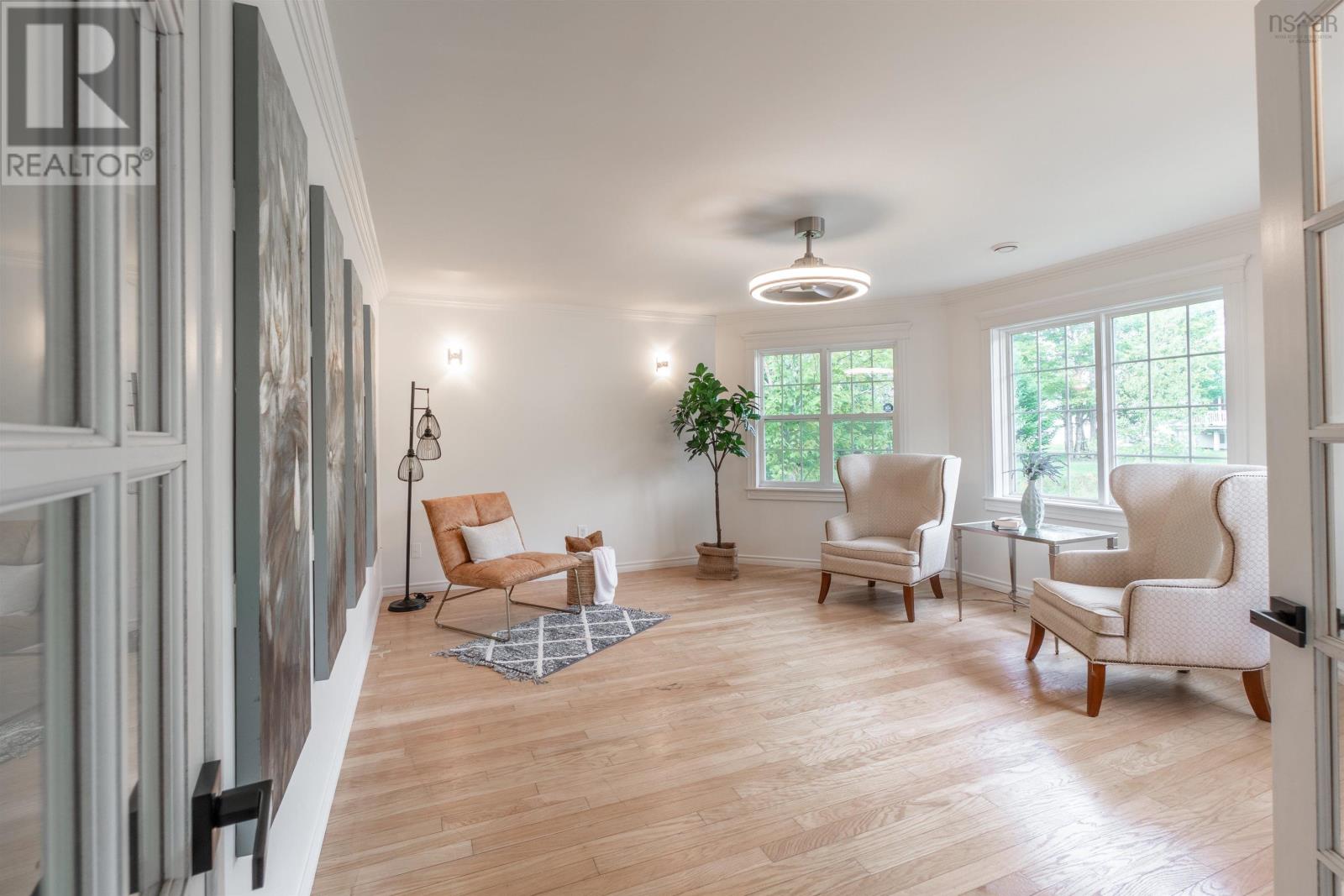 Property at 10 Salto Drive image 5