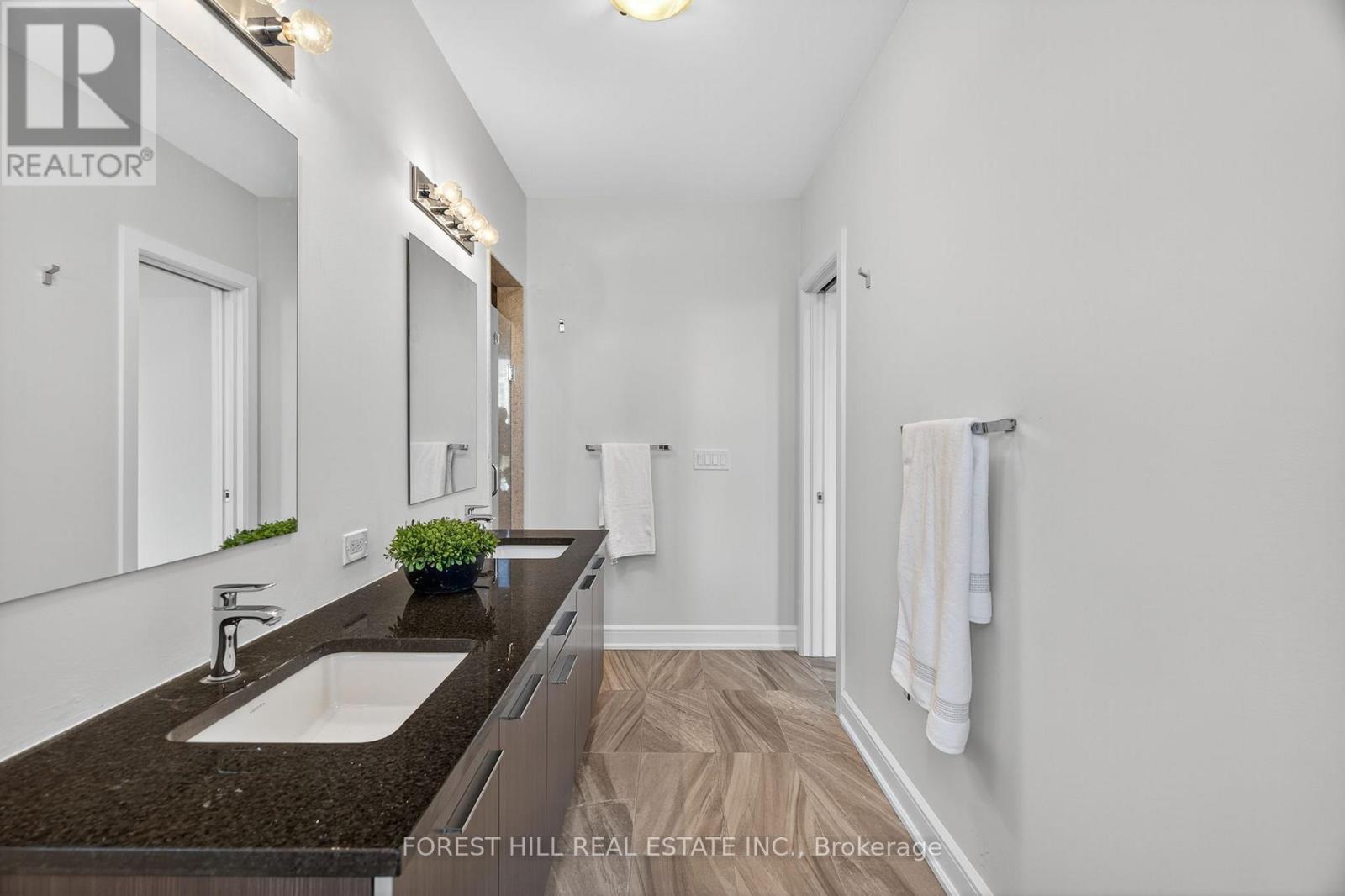 392 Farrell Road, Vaughan, Ontario  L6A 4W8 - Photo 31 - N12544062