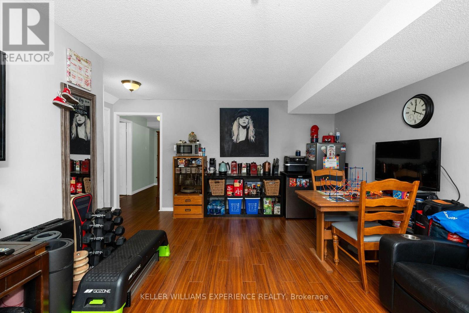 13 Kate Aitken Crescent, New Tecumseth, Ontario  L0G 1A0 - Photo 13 - N12541116