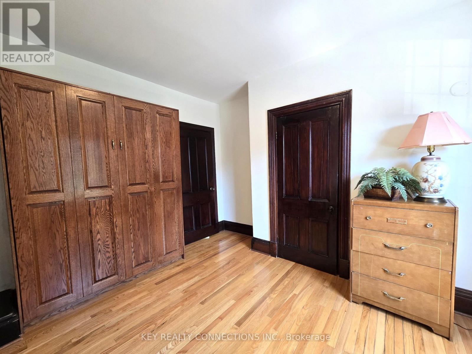 208 King Street E, Kingston, Ontario  K7L 3A4 - Photo 34 - X12544028