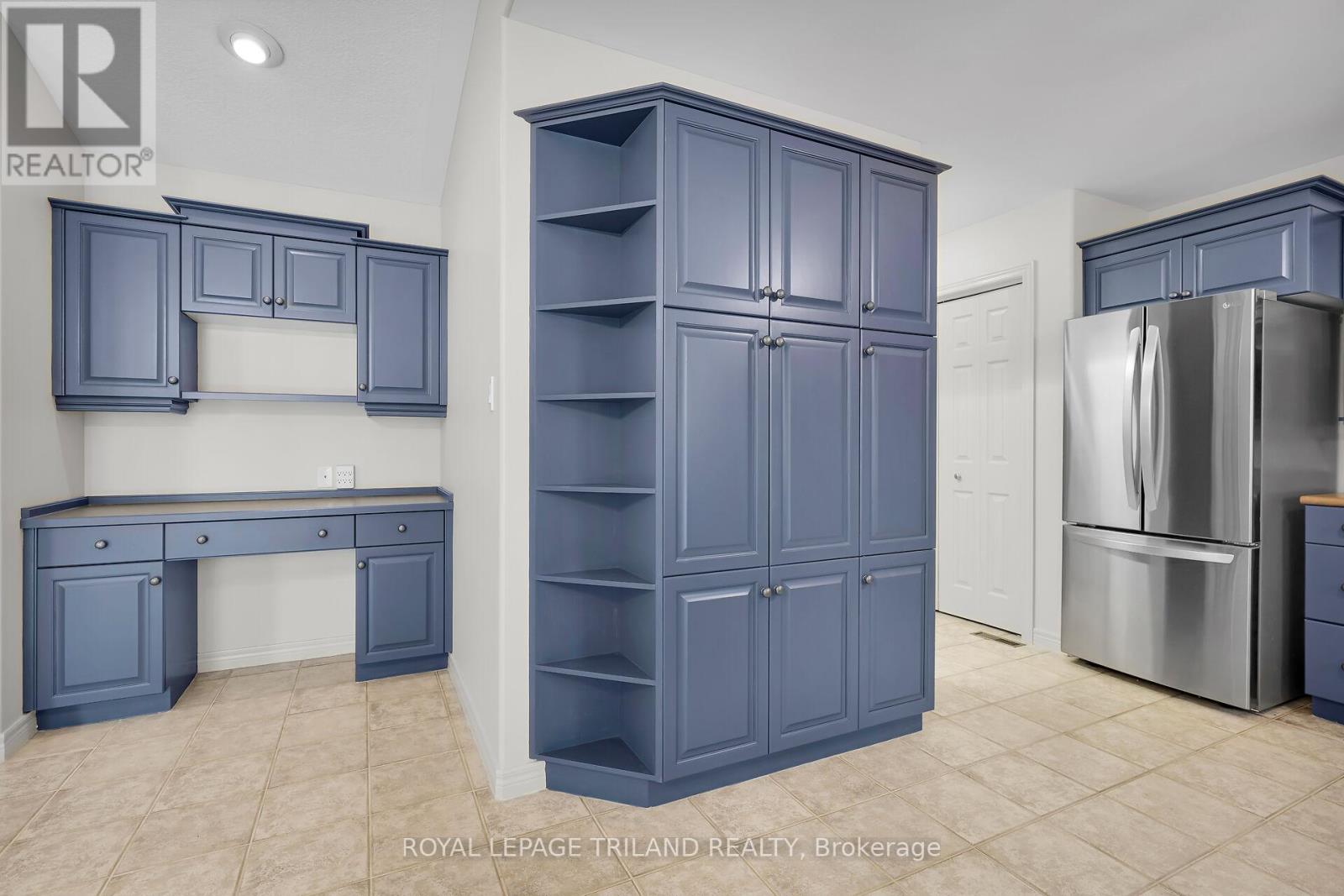 36 Thorman Terrace, St. Thomas, Ontario  N5P 4H9 - Photo 12 - X12544072