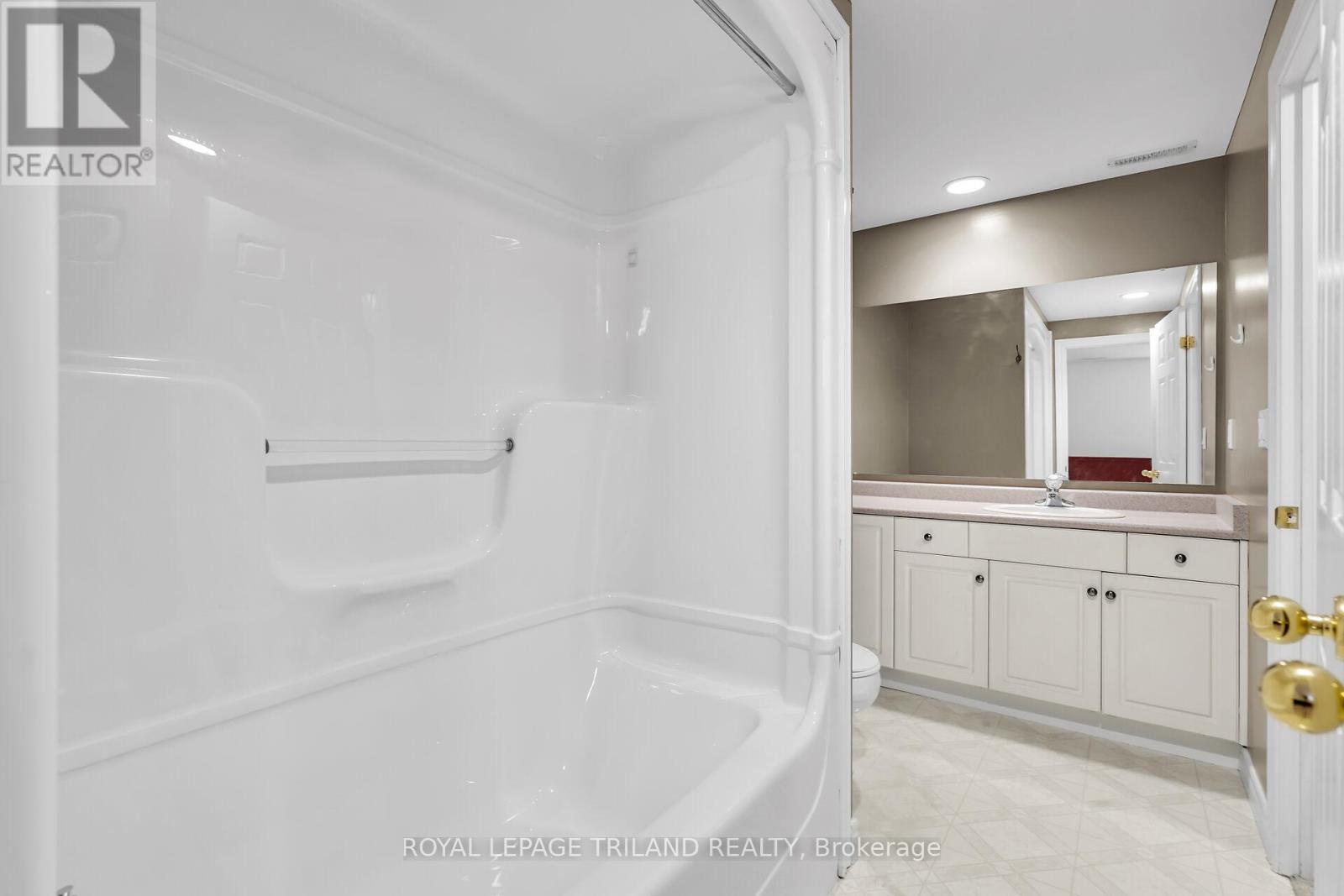 36 Thorman Terrace, St. Thomas, Ontario  N5P 4H9 - Photo 30 - X12544072