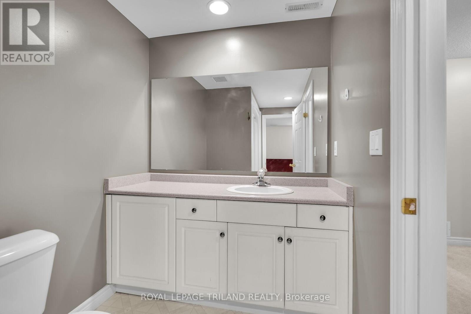 36 Thorman Terrace, St. Thomas, Ontario  N5P 4H9 - Photo 31 - X12544072