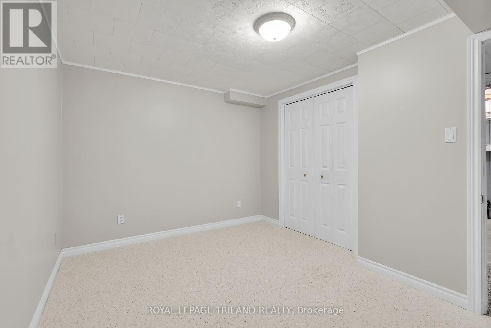 36 Thorman Terrace, St. Thomas, Ontario  N5P 4H9 - Photo 33 - X12544072