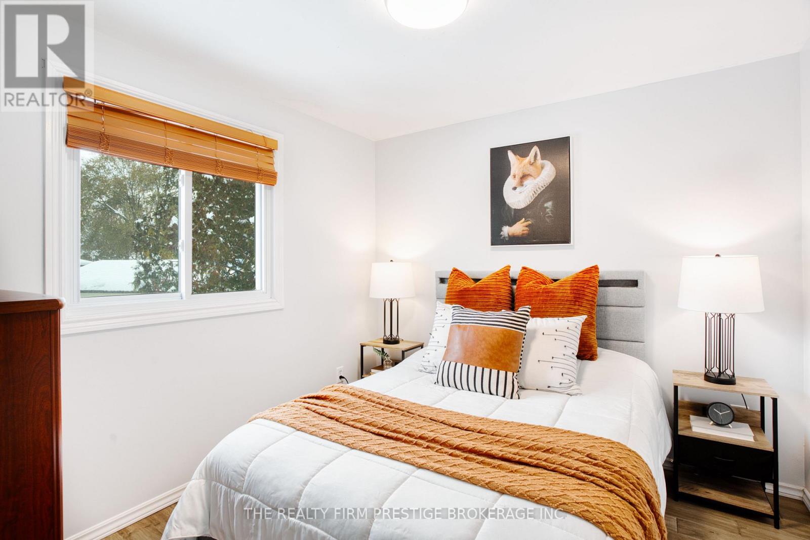 5 Sasha Crescent, London South, Ontario N6E 2M4 - Photo 12 - X12544082