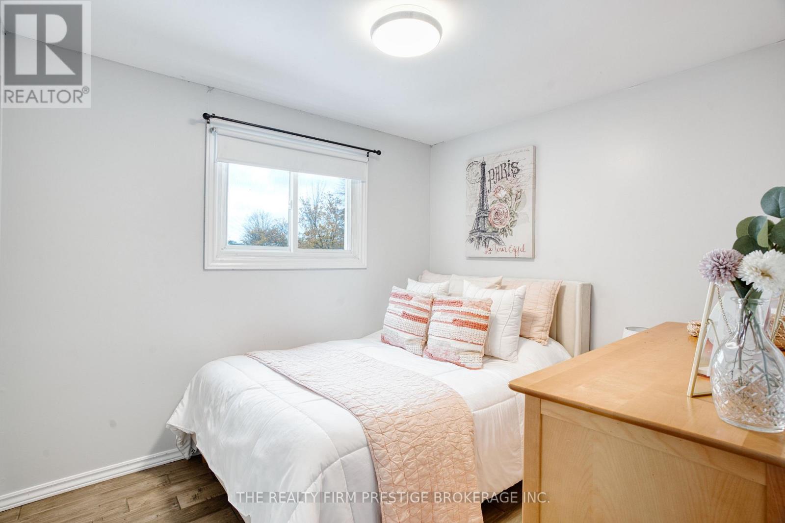 5 Sasha Crescent, London South, Ontario N6E 2M4 - Photo 14 - X12544082