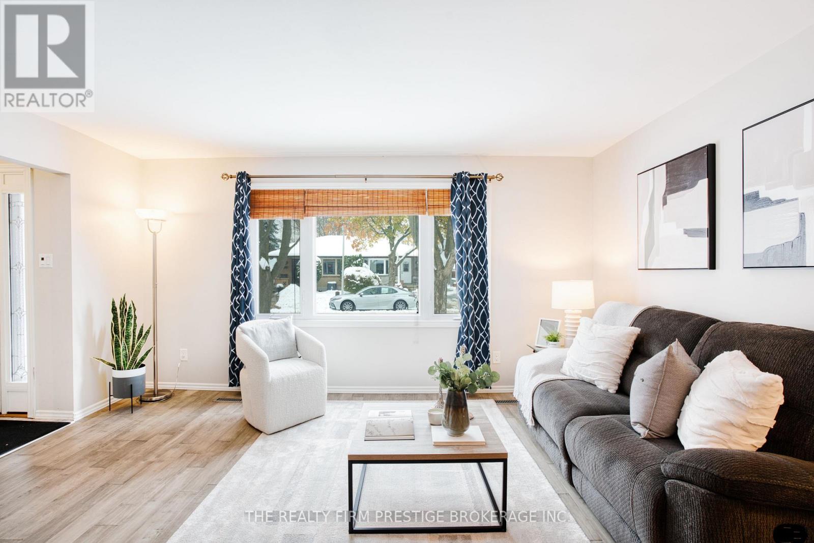 5 Sasha Crescent, London South, Ontario N6E 2M4 - Photo 19 - X12544082