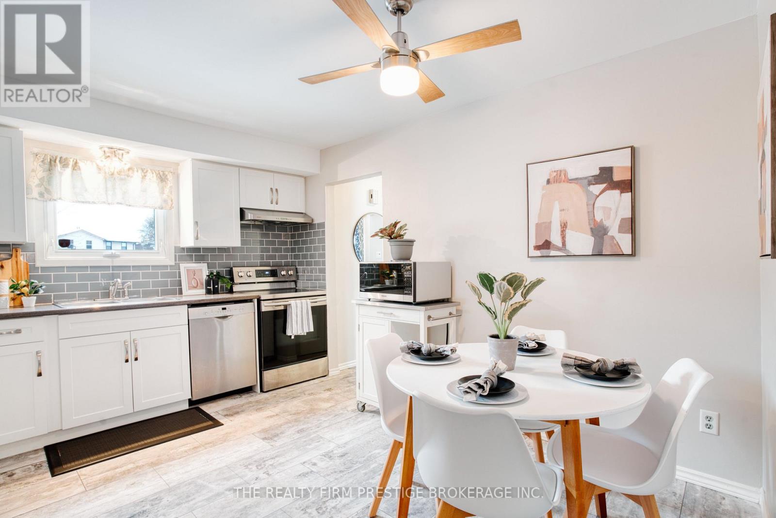 5 Sasha Crescent, London South, Ontario N6E 2M4 - Photo 24 - X12544082