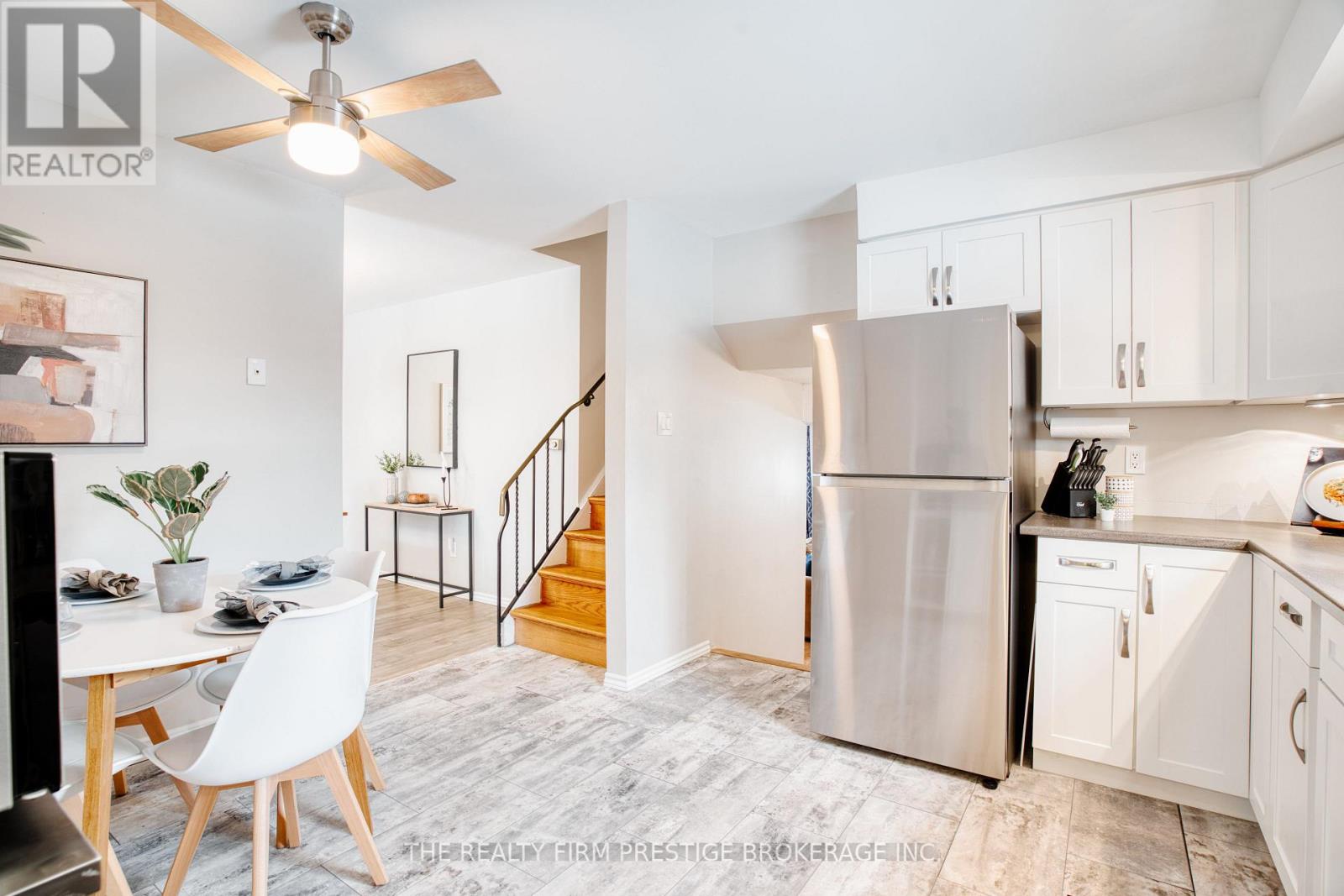 5 Sasha Crescent, London South, Ontario N6E 2M4 - Photo 28 - X12544082