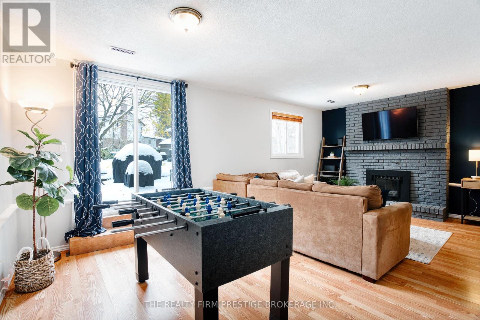 5 Sasha Crescent, London South, Ontario N6E 2M4 - Photo 32 - X12544082