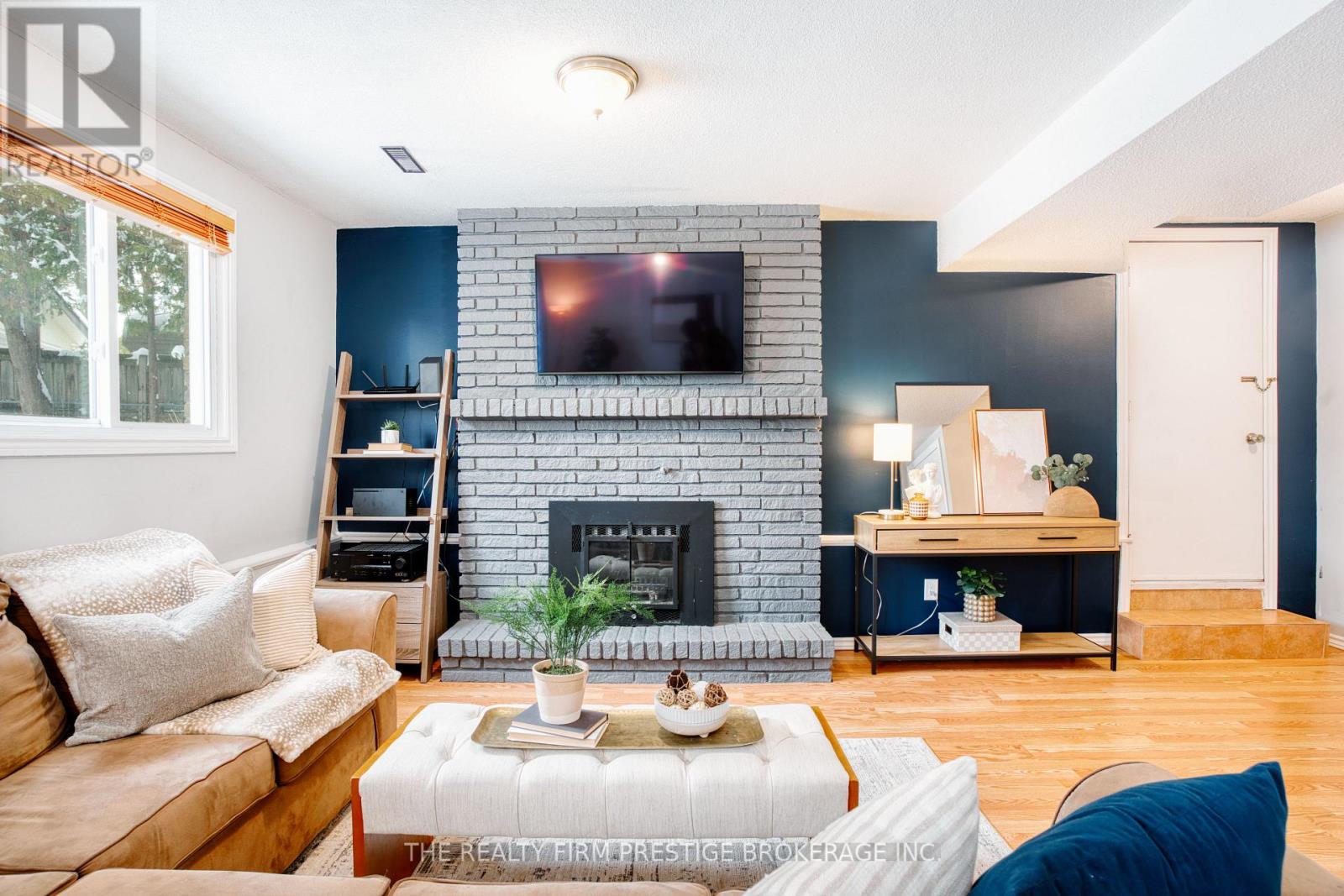 5 Sasha Crescent, London South, Ontario N6E 2M4 - Photo 33 - X12544082