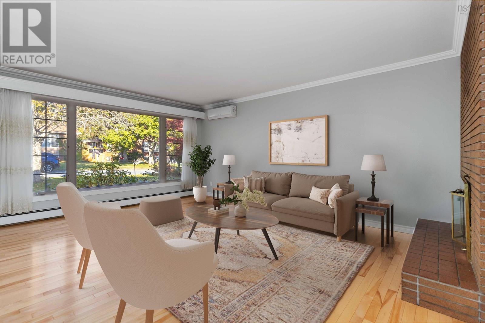 Property at 77 Tangmere Crescent image 4