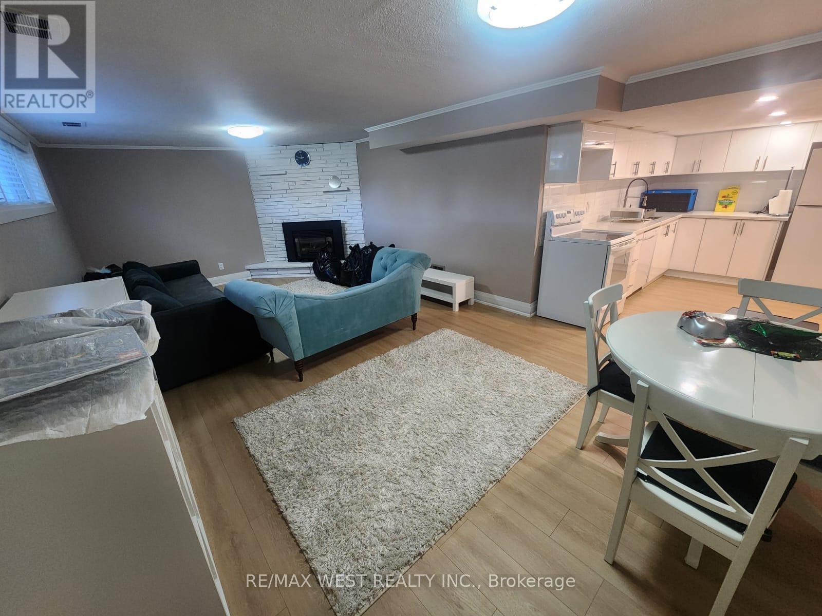 Basement - 44 Landron Crescent, Toronto, Ontario  M9P 1K7 - Photo 10 - W12541262