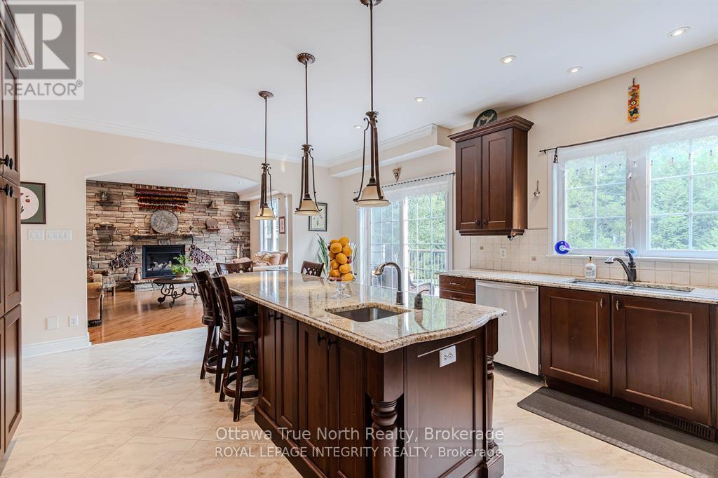 313 Eckerson Avenue, Ottawa, Ontario  K2S 0K8 - Photo 16 - X12464787