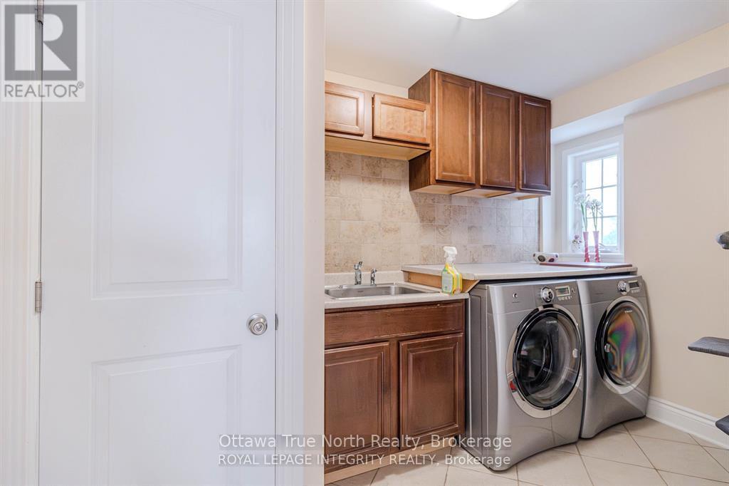 313 Eckerson Avenue, Ottawa, Ontario  K2S 0K8 - Photo 21 - X12464787