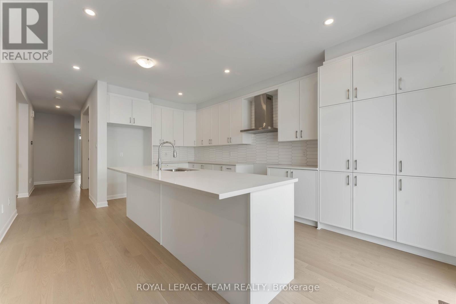 226 Prosperity Walk, Ottawa, Ontario  K2V 0V4 - Photo 9 - X12089096