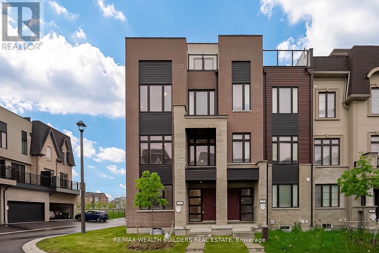 31 WILLIAM SHEARN CRESCENT, Markham, Ontario