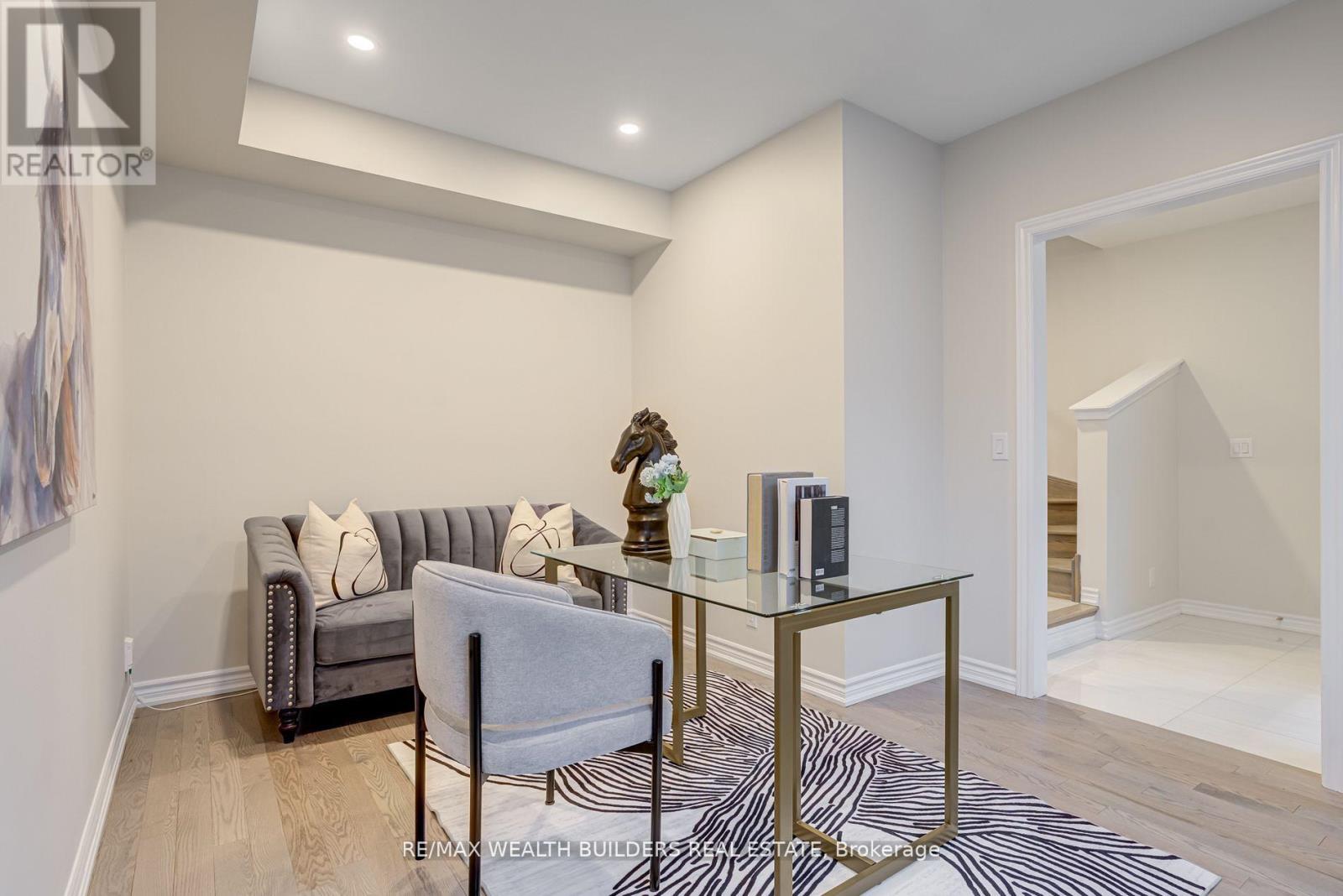 31 William Shearn Crescent, Markham, Ontario  L6C 3J3 - Photo 17 - N12544096