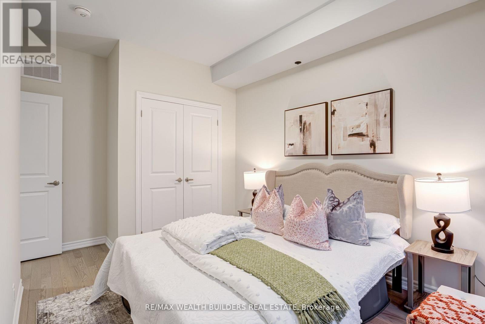 31 William Shearn Crescent, Markham, Ontario  L6C 3J3 - Photo 33 - N12544096