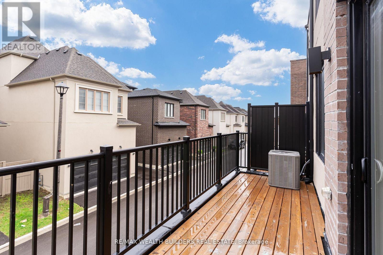 31 William Shearn Crescent, Markham, Ontario  L6C 3J3 - Photo 46 - N12544096