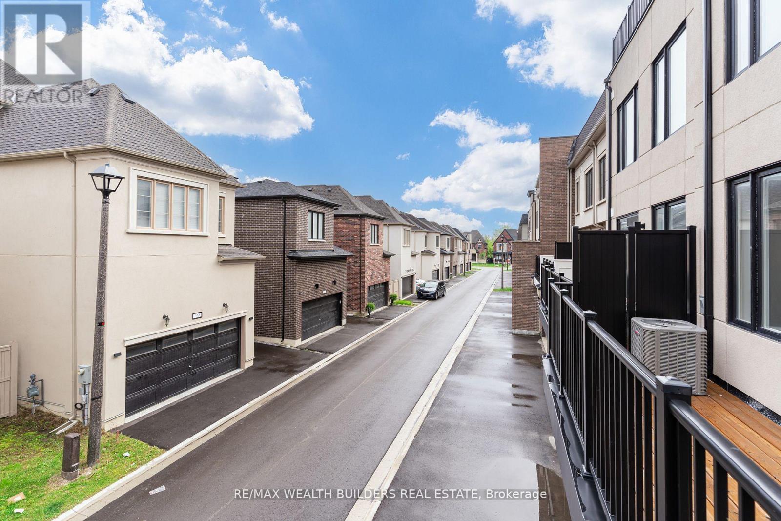 31 William Shearn Crescent, Markham, Ontario  L6C 3J3 - Photo 48 - N12544096