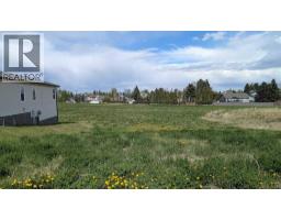 510 Whispering Greens Avenue, Vulcan, Alberta