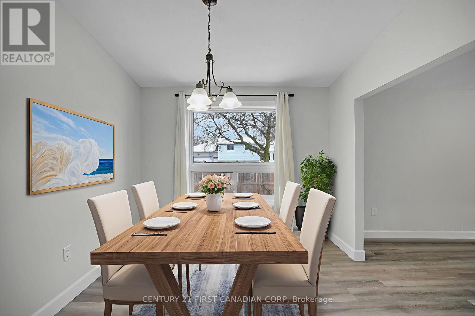 Photo 11 of 49 for 214 Portsmouth Crescent E