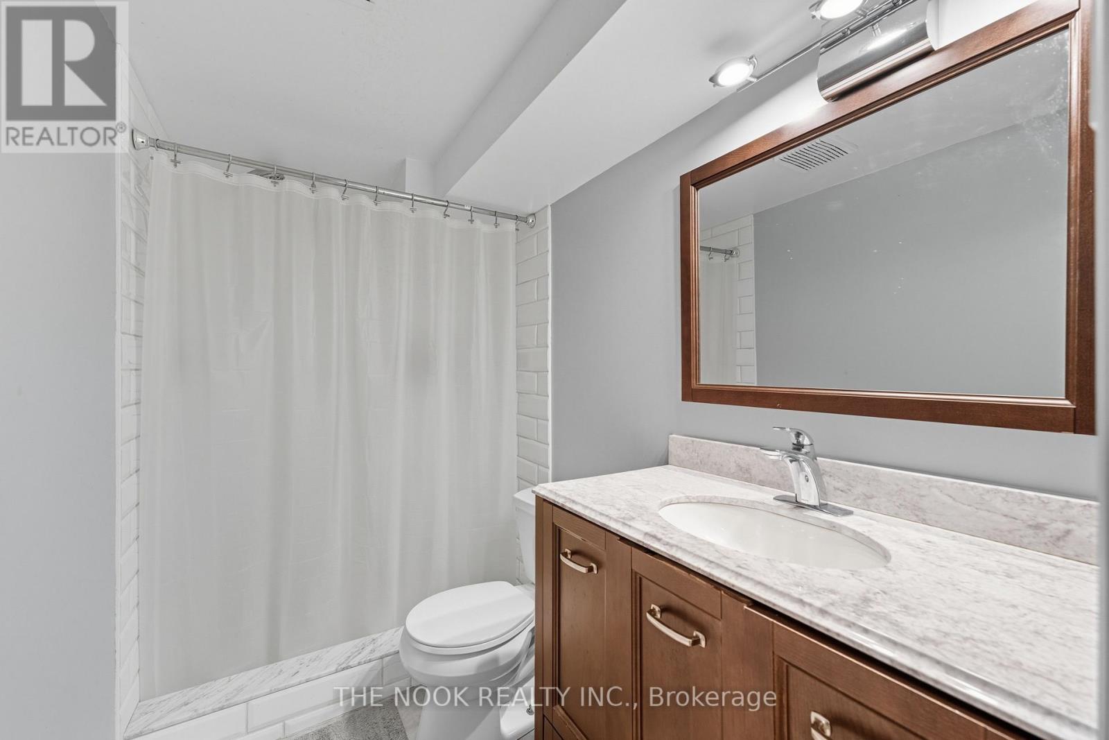 288 Collison Crescent, Peterborough, Ontario K9J 1A8 - Photo 10 - X12544112