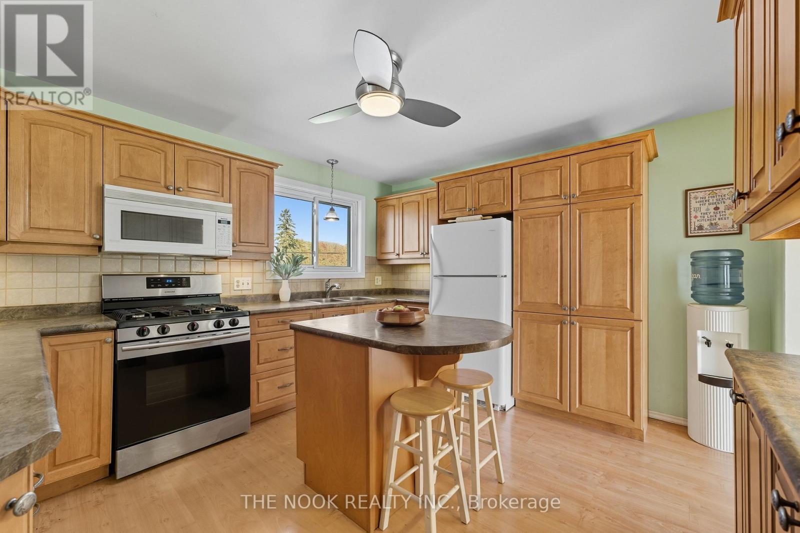 288 Collison Crescent, Peterborough, Ontario K9J 1A8 - Photo 5 - X12544112