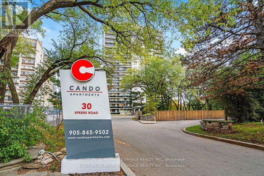 307 - 30 SPEERS ROAD, Oakville, Ontario