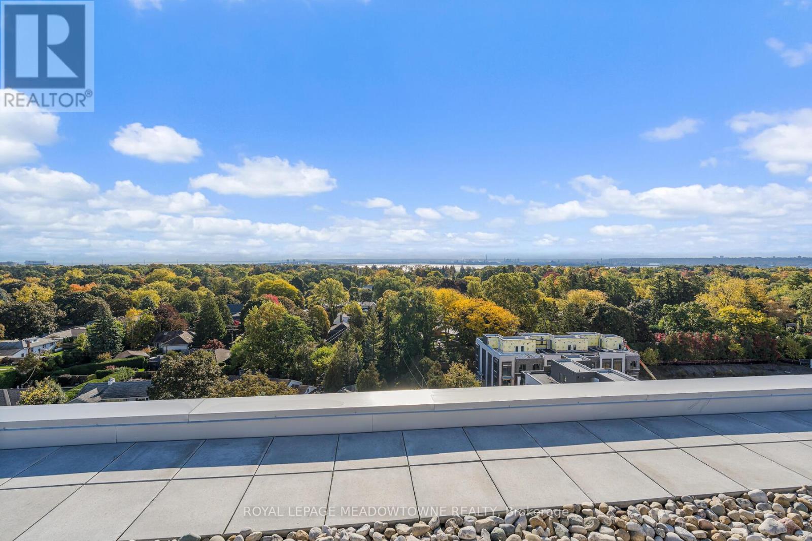 218 - 500 Plains Road, Burlington, Ontario  L7T 2E1 - Photo 33 - W12544092