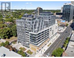 1003 - 8 MANOR ROAD W, Toronto, Ontario