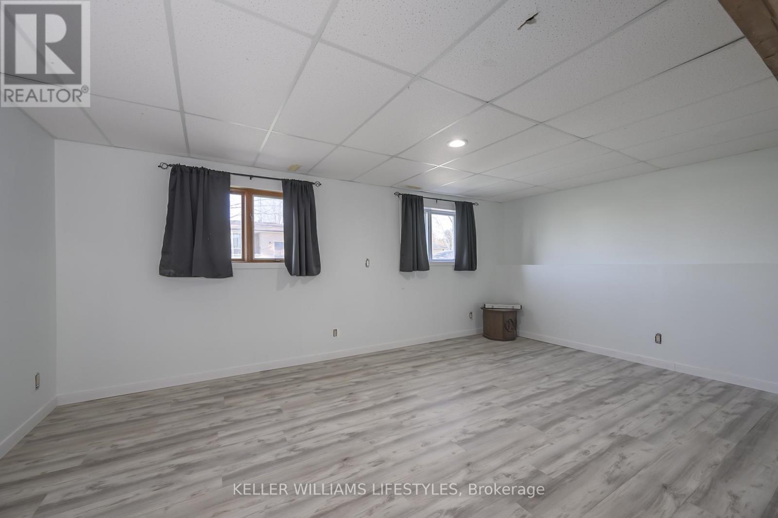 118 Main Street, West Elgin, Ontario  N0L 2P0 - Photo 22 - X12544116