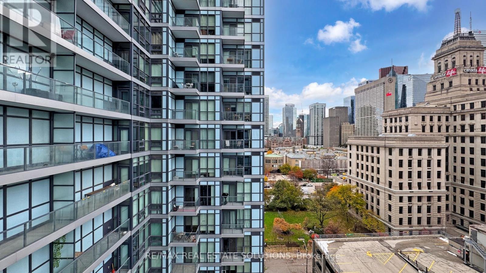 1303 - 210 Simcoe Street, Toronto, Ontario  M5T 0A9 - Photo 18 - C12445171