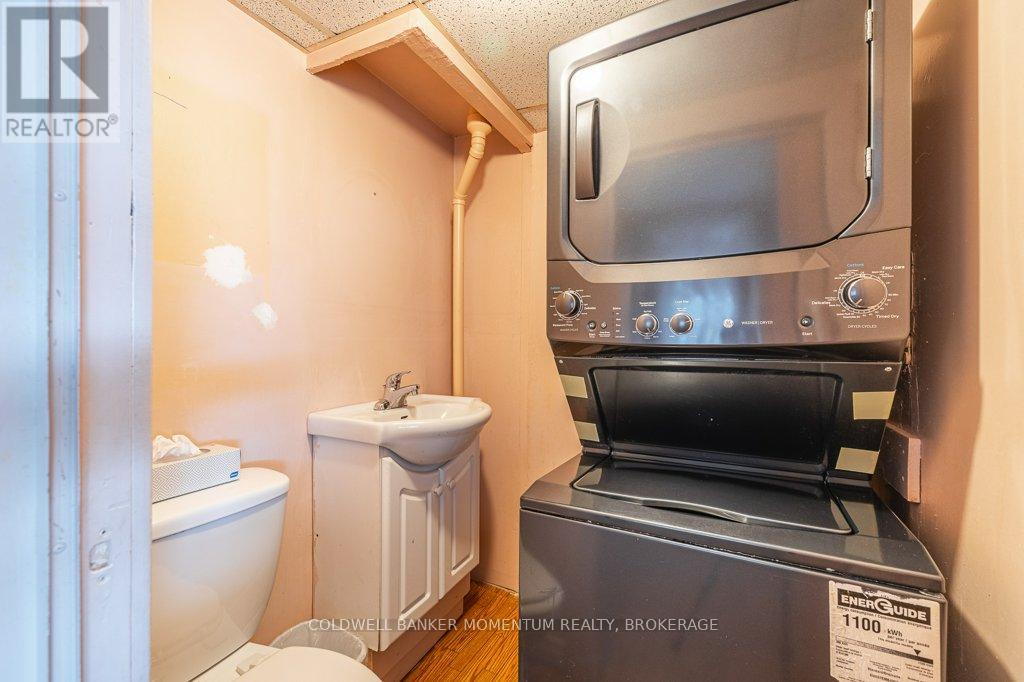 51 Sixth Street, Welland, Ontario  L3B 5A7 - Photo 17 - X12544146