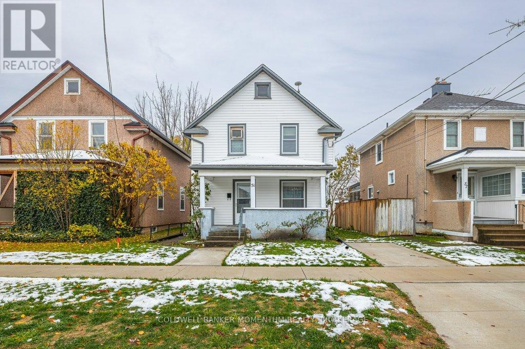 51 Sixth Street, Welland, Ontario  L3B 5A7 - Photo 2 - X12544146