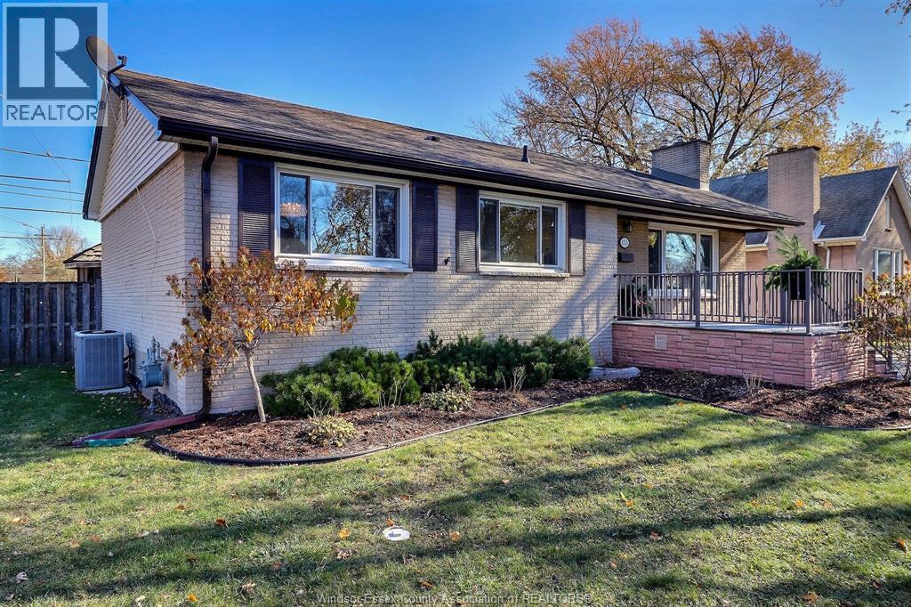 1310 Virginia Avenue, Windsor, Ontario N8S 2Z4 - Photo 4 - 25028793