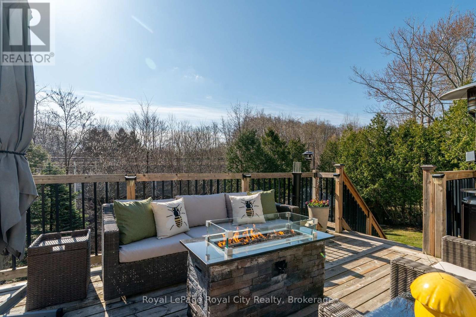 1548 Troika Court, Mississauga, Ontario  L5J 4C4 - Photo 16 - W12544134