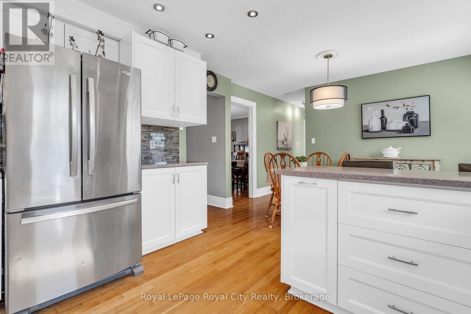 1548 Troika Court, Mississauga, Ontario  L5J 4C4 - Photo 20 - W12544134