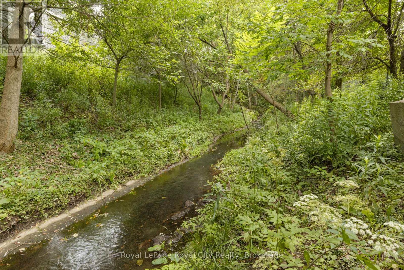 1548 Troika Court, Mississauga, Ontario  L5J 4C4 - Photo 44 - W12544134