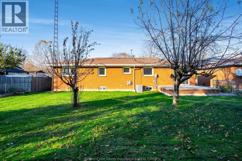 4 Hyatt Cres, Leamington, Ontario  N8H 1Z6 - Photo 40 - 25028732