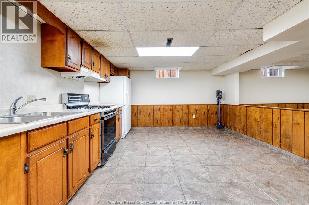 4 Hyatt Cres, Leamington, Ontario  N8H 1Z6 - Photo 30 - 25028732