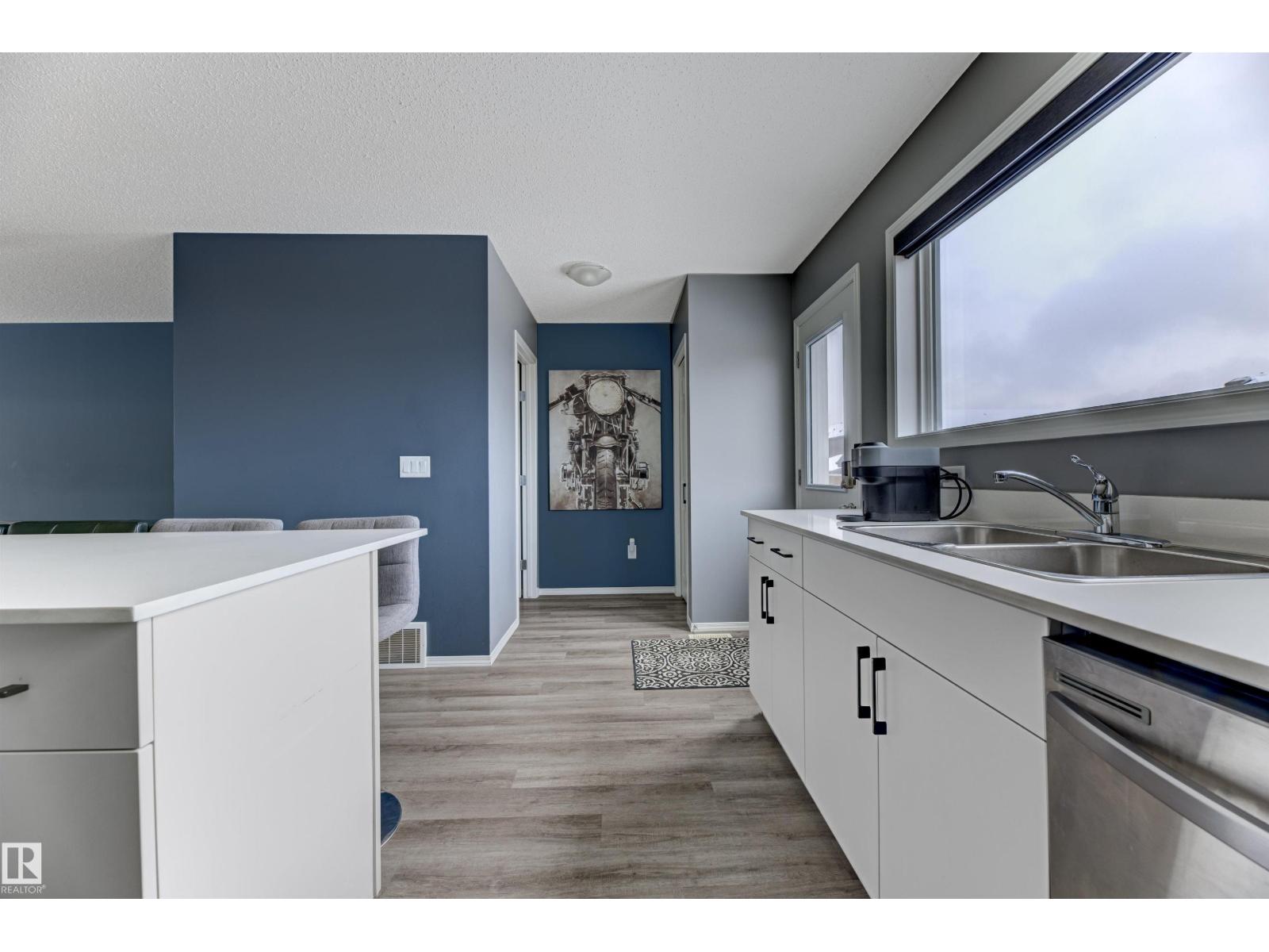 2095 Graydon Hill Cr Sw Sw, Edmonton, Alberta  T6W 4C7 - Photo 7 - E4465218