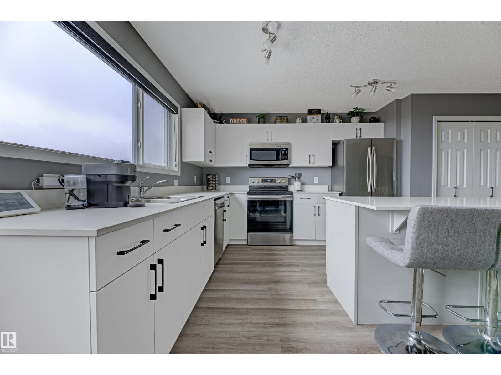 2095 Graydon Hill Cr Sw Sw, Edmonton, Alberta  T6W 4C7 - Photo 12 - E4465218